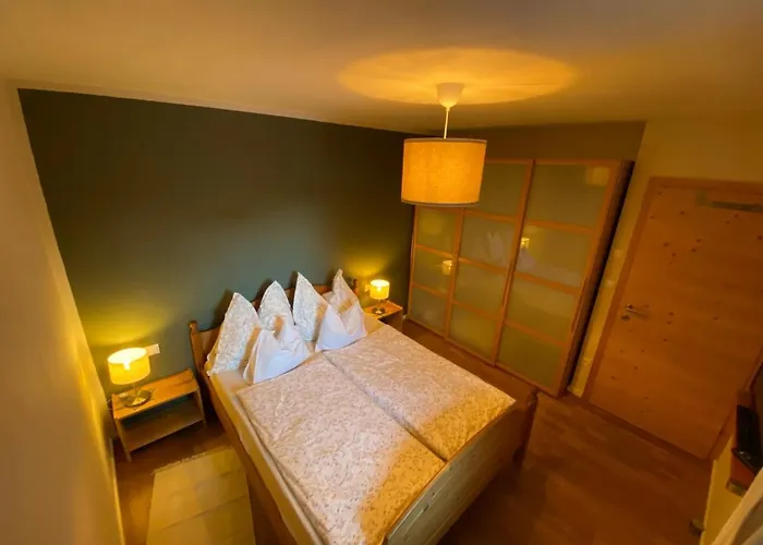 菲里恩霍恩格纳尔公寓 *