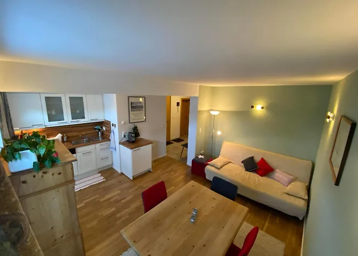 菲里恩霍恩格纳尔公寓 *